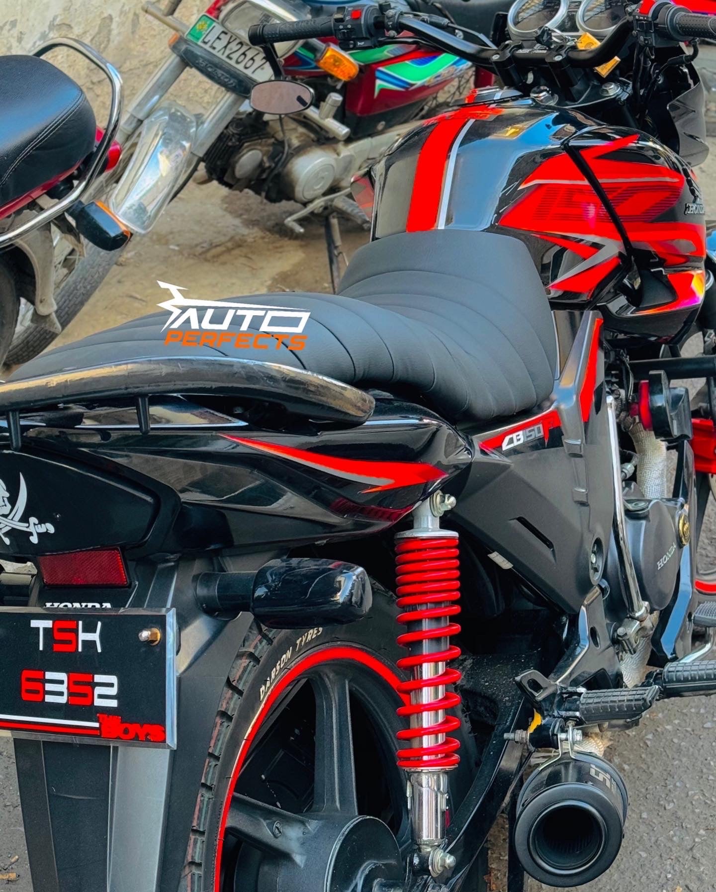 Honda CB 150F Custom Made Leather Seat Cover