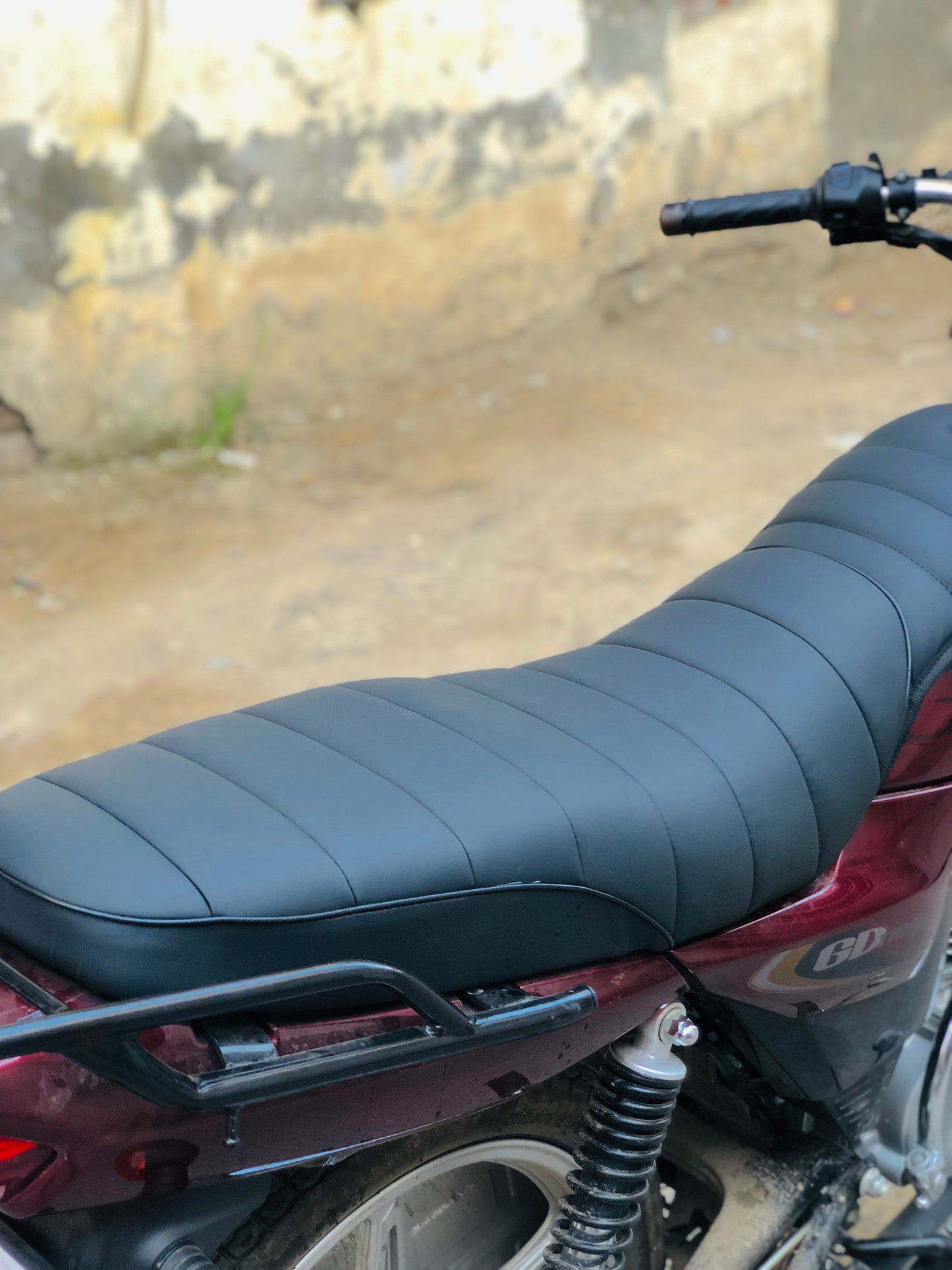 Bike Suzuki GD 110 Foam Padded Leather Seat Cover 12mm foam