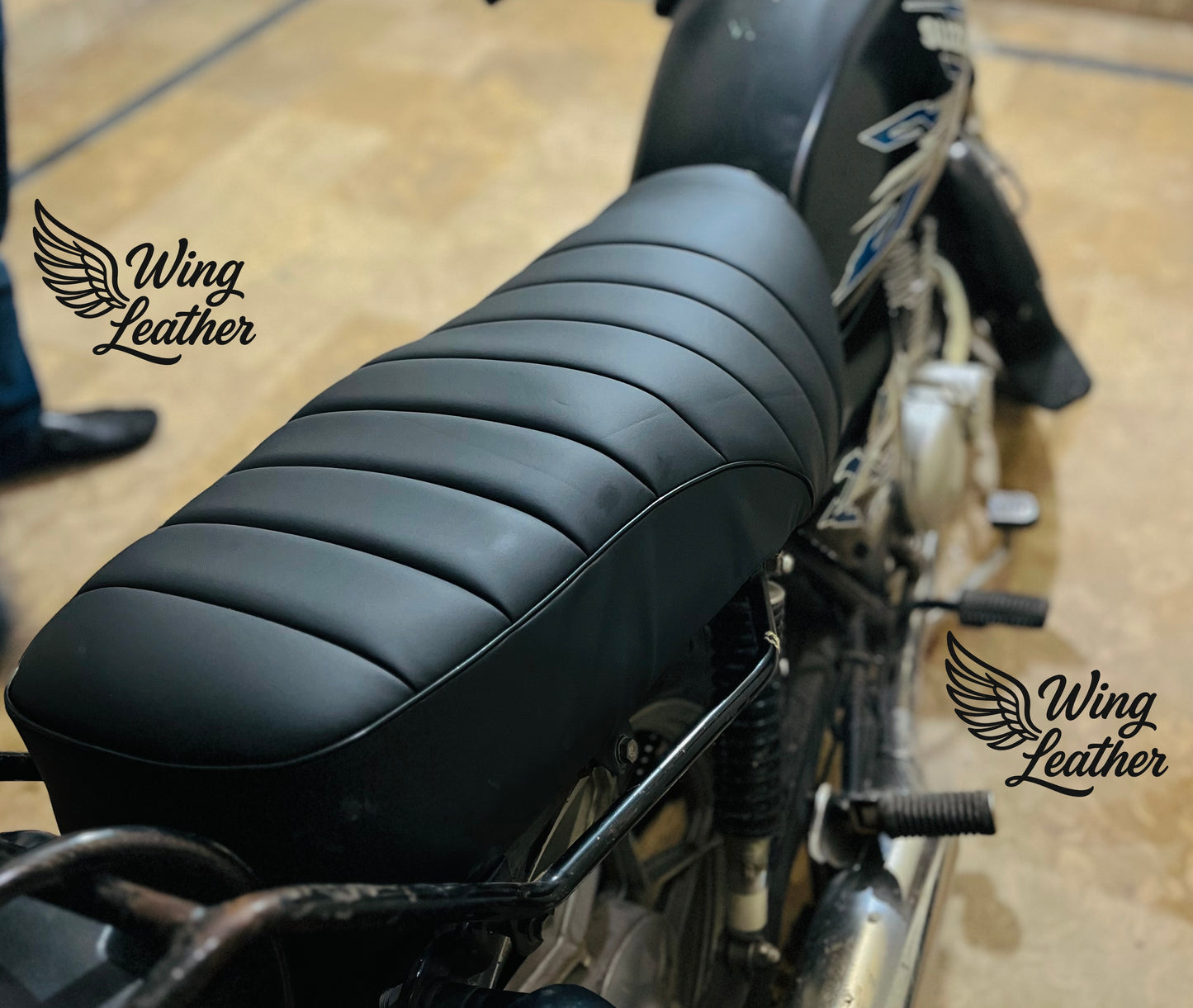 Suzuki Gs150 Molty Foam Padded Leather Seat Cover